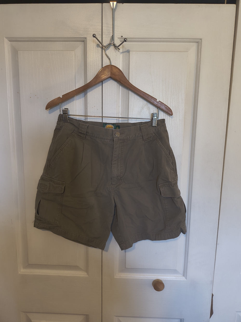 Cabelas For Women Cargo Shorts Womens Size 12 36×7 Brown Outdoor 100% Cotton